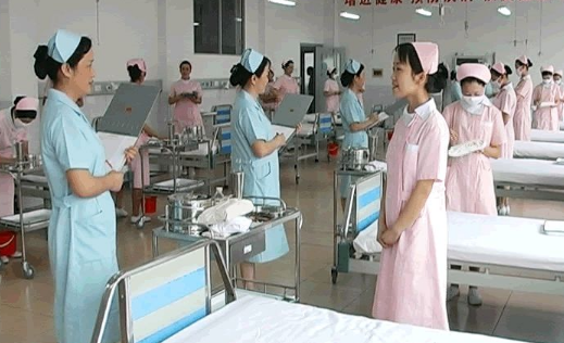 重庆有几个卫校、重庆卫校