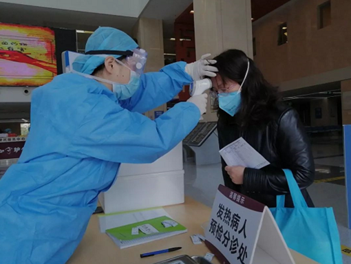 技工院校师生战“疫”：灾难面前，我以技能报家国