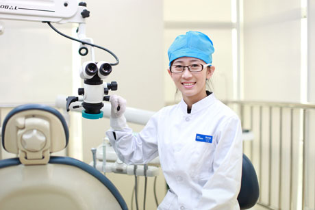 2020年女生适合读医学检验专业吗