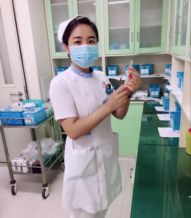 重庆卫校护理专业就业前景好不好