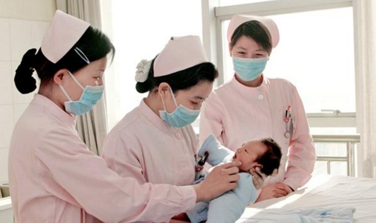 2020年学助产专业就业如何
