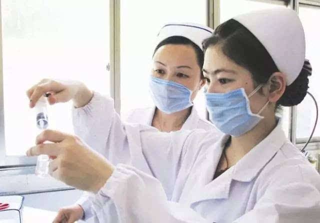 身为一名护士应当具备怎样的品德修养