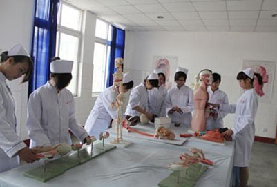 女生学习护理专业的好处