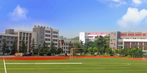 读吉安市卫生学校是选择中专还是大专