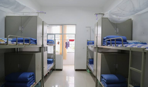 甘肃省卫生学校寝室环境、宿舍条件图片
