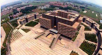 学校环境