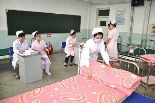 重庆卫校哪些专业适合女生