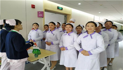 江西护理专业学校
