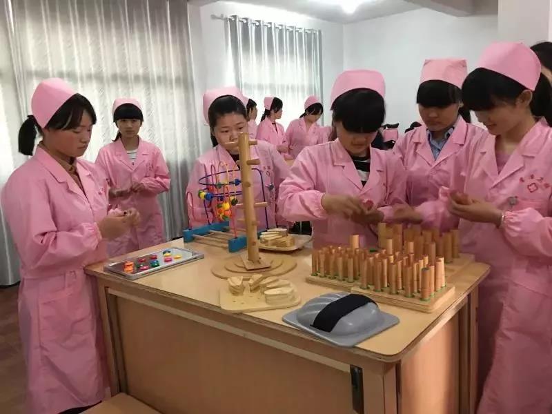 2020年江西鹰潭卫校要多少钱