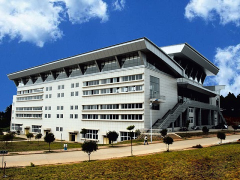 2020年江西吉安卫校学费多少