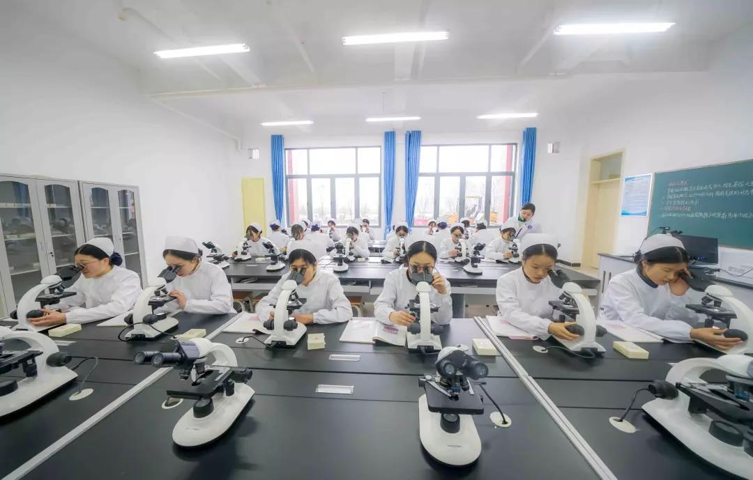 上饶卫校专业设置、学校有哪些专业